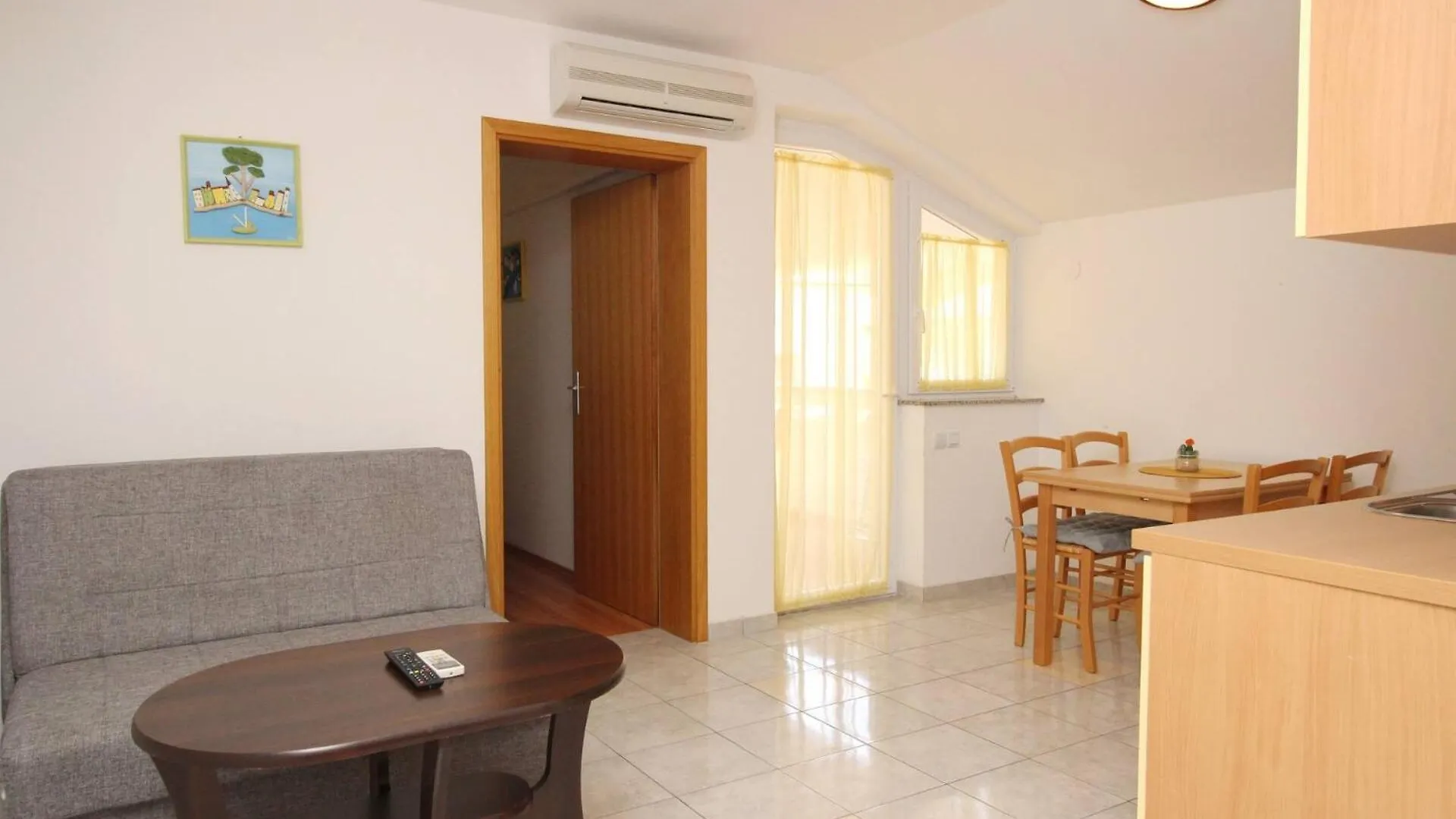 Apartments Knezevic Baska  Croatia